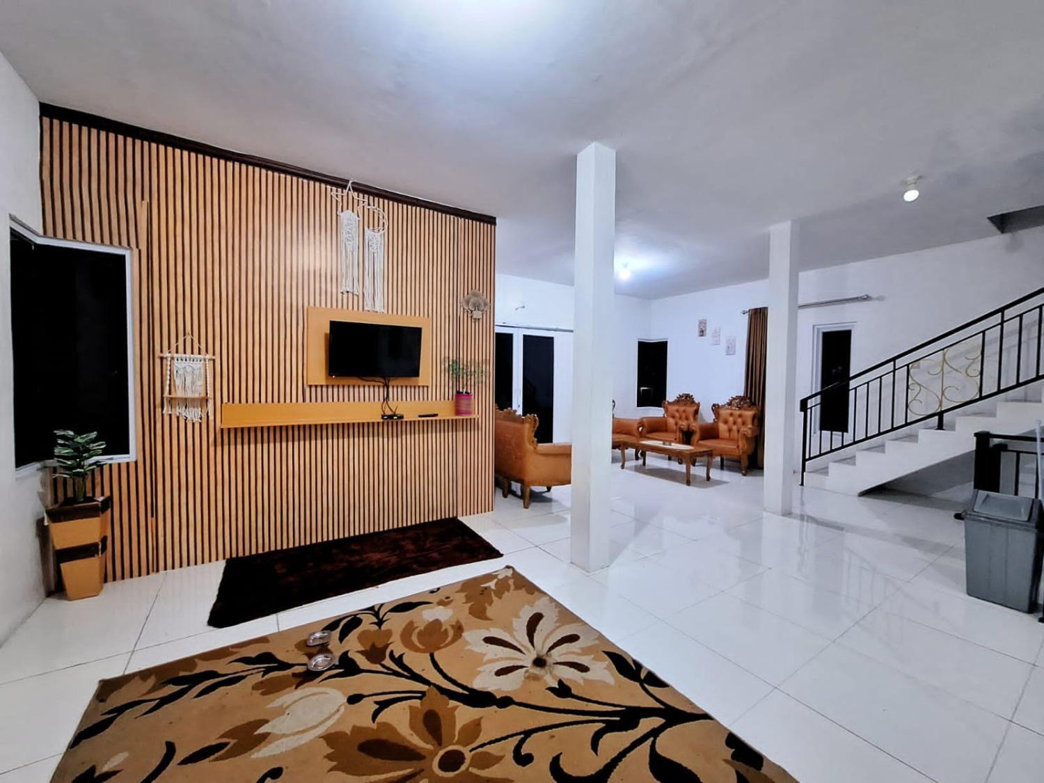 Villa Putih Cisarua Buitenkant foto